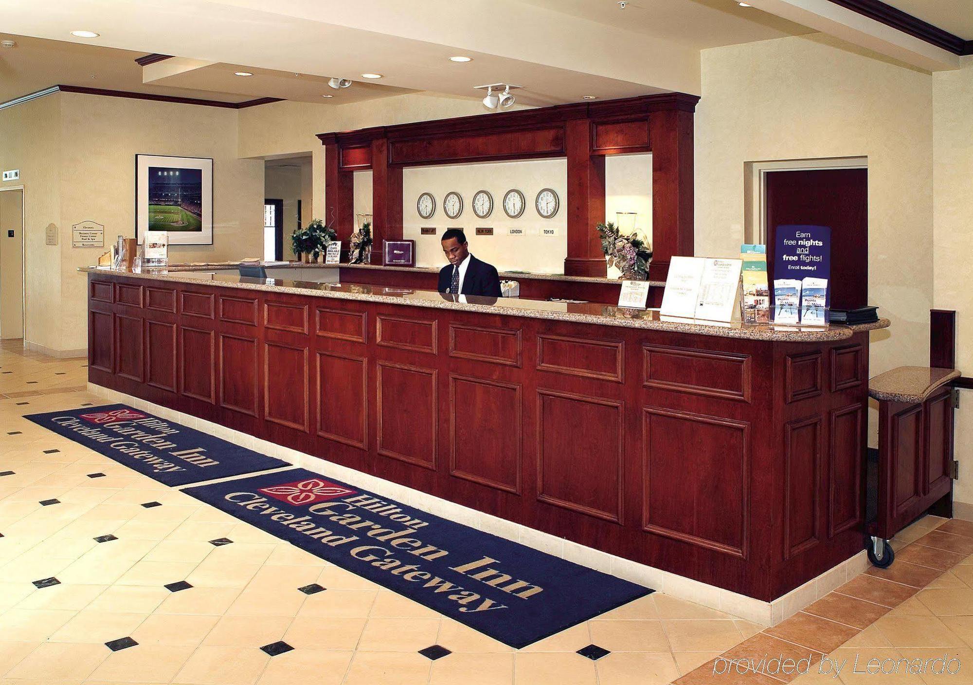 Hilton Garden Downtown 3*